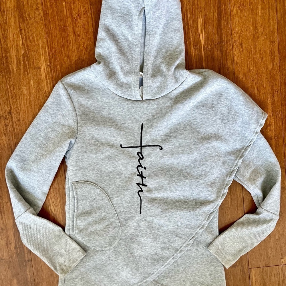Hoodie Sweatshirt Faith Print Gray Christian Athletic Wear Cozywear Athleisure S - Picture 6 of 9